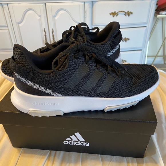 adidas cloud confort